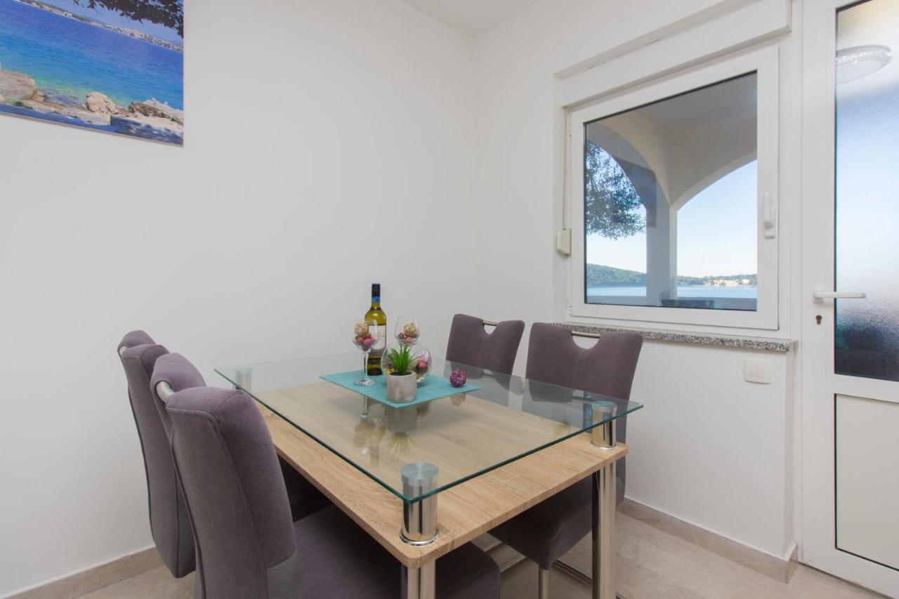 Apartmani Malis Ражань Экстерьер фото