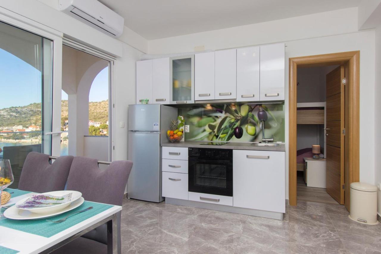 Apartmani Malis Ражань Экстерьер фото